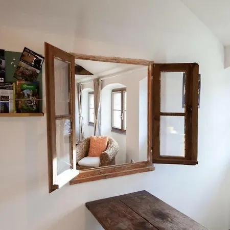 Les Trois Baudus Apartment