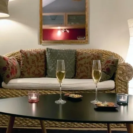 Les Trois Baudus Apartment